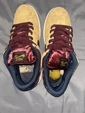 Size 6 - Nike Dunk SB Low City of Cinema 4