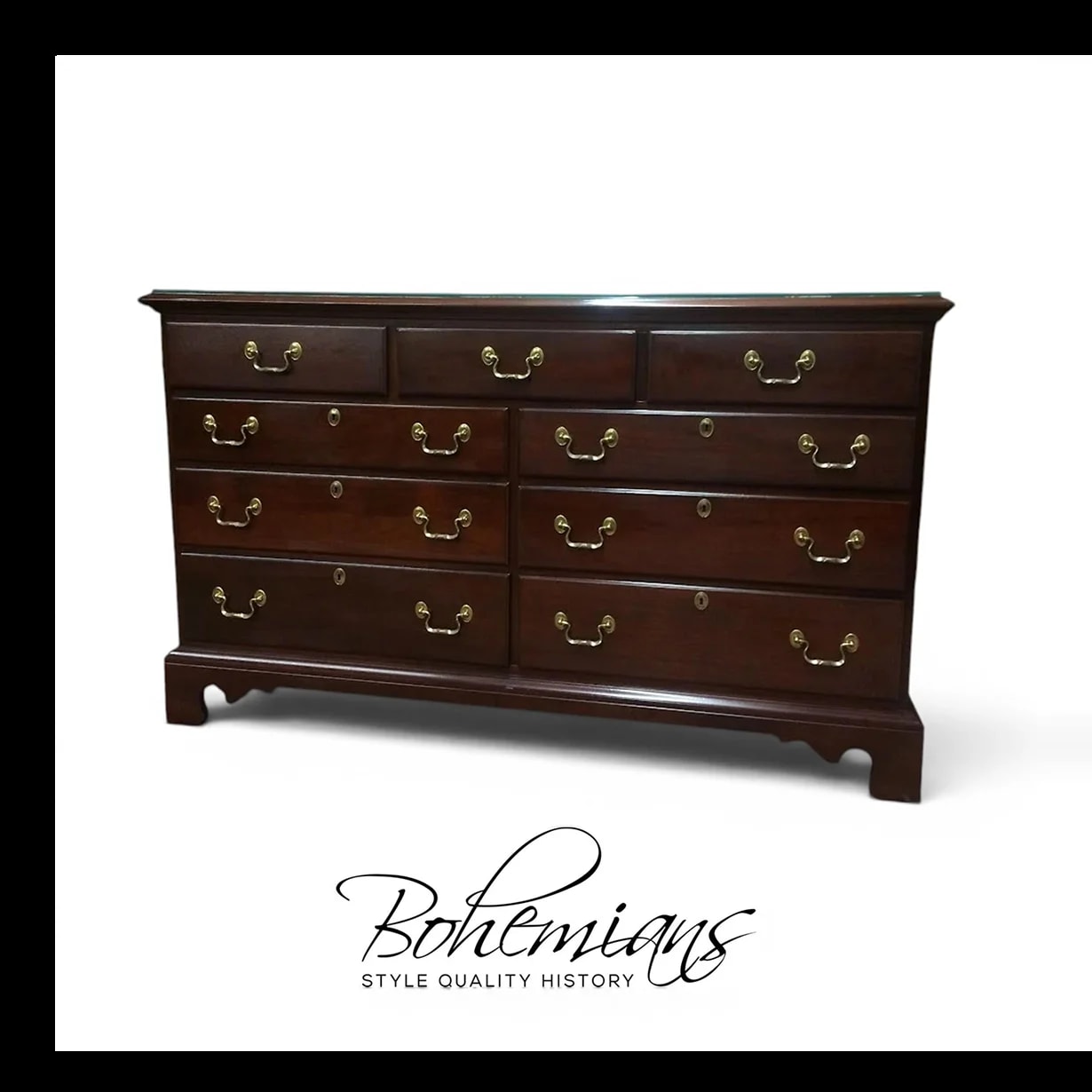 Lexington Furniture — Dresser, Lexington Furniture — Furniture — resale