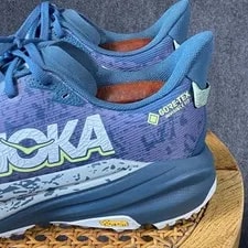 Hoka Speedgoat 6 GTX Running Shoes 10 D Vibram Excellent 2