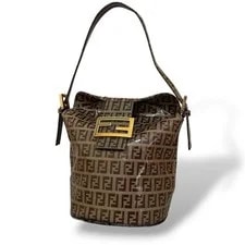 Fendi Mamma Baguette Mini Bucket 2