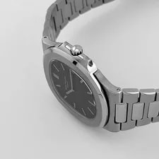 Patek Philippe Nautilus 3700/11 Stainless Steel Black Dial (1982) 4