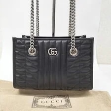 Gucci — Marmont Model 681483 Gucci — Handbag — resale