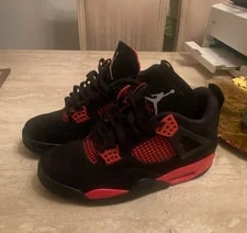 Jordan Air 4 Retro / Mid Top Lace Up 4
