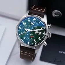 IWC — IWC Pilot’s Chronograph IW388103 - 2021, Full Set Stainless Steel 41mm Green ... — Watch — resale