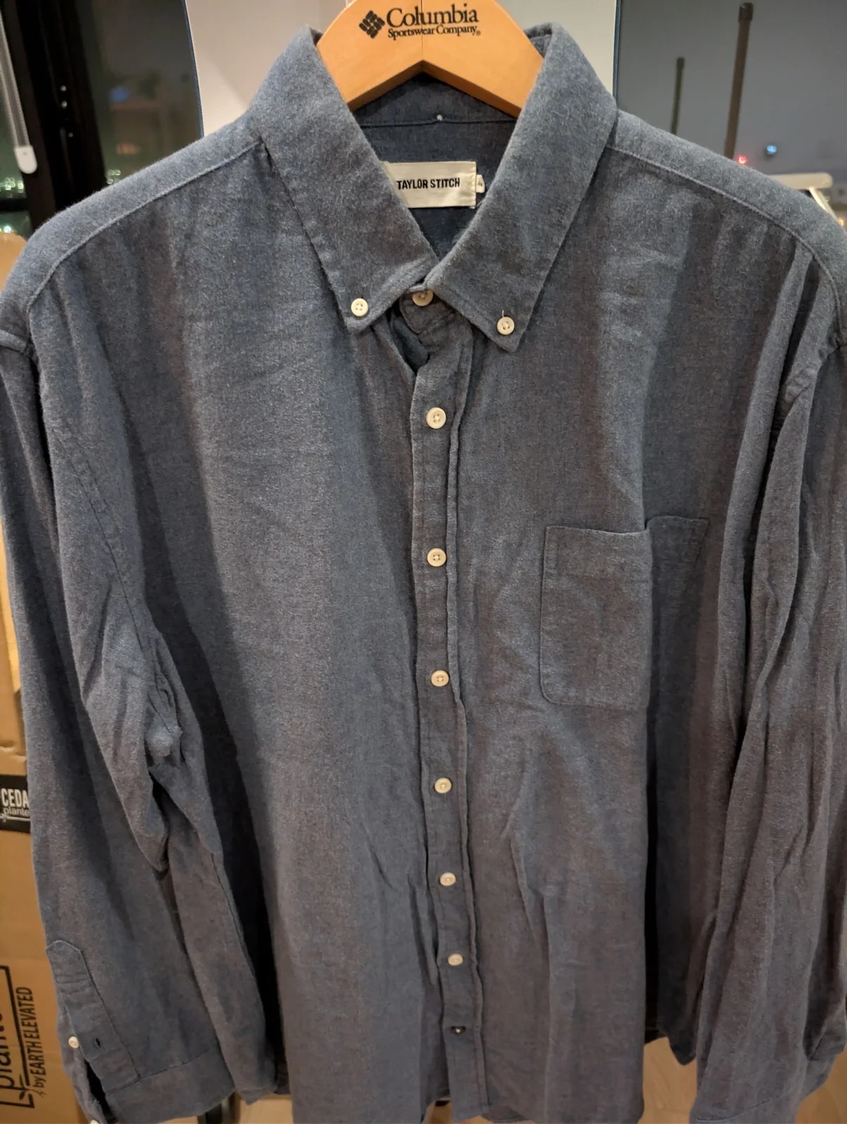 Taylor Stitch the Jack Shirt in Rinsed Chambray — streetwear — resale