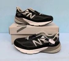 New Balance — New Balance M990BK6 Athletic Running Shoes US 9 — Sneaker — resale