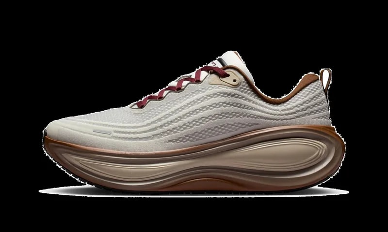 Vomero Plus " Pecan " IO4482 100 4