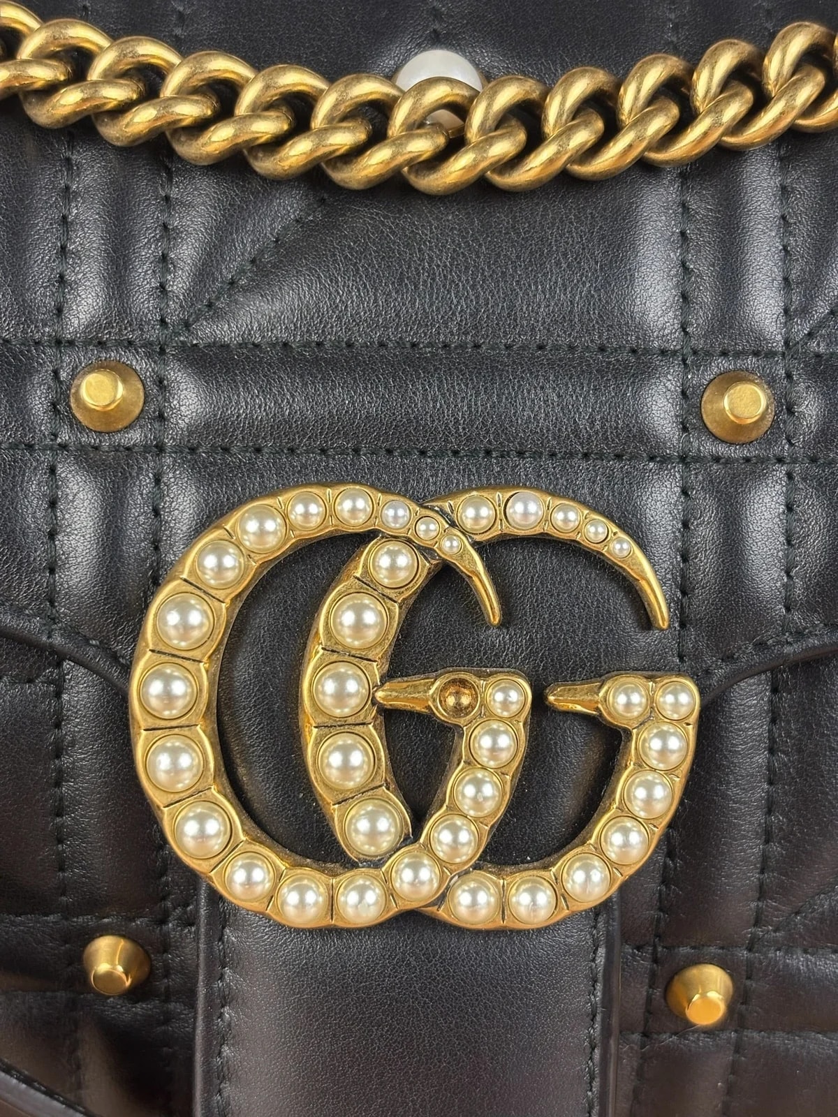 Gucci Pearly GG Marmont Flap 3