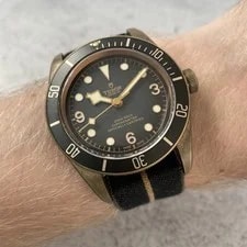 Tudor Black Bay Bronze Automatic 79250BA - - 2022 4