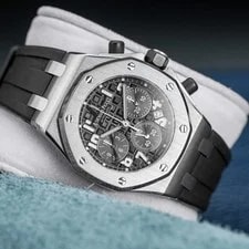 Audemars Piguet Royal Oak Offshore 26283ST Black Dial 37mm 2013 Box & Papers 2
