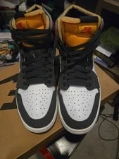 Air Jordan — Size 11 - Air Jordan 1 Zoom Comfort High -Color — Sneaker — resale