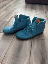 Size 11.5 - Air Jordan 1 Retro OG G8RD High Lagoon 4