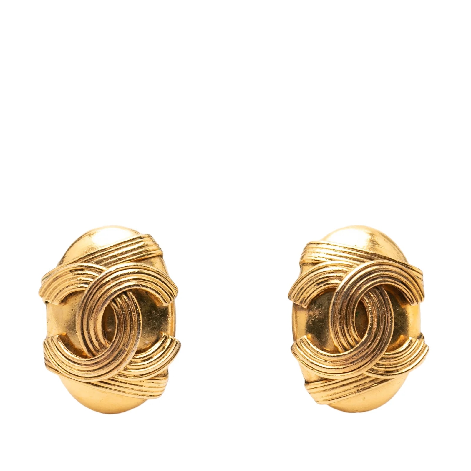 Chanel — CC Oval Clip on — Jewelry — resale