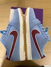 ⁠Nike SB Dunk Low Pro Philadelphia Phillies Size 10.5 DQ4040-400 Valor Gum 3