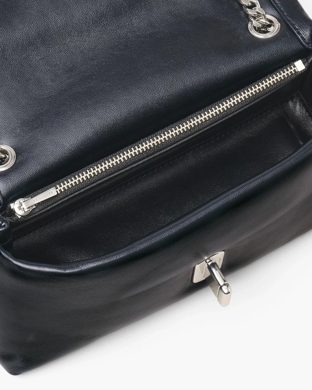 Marc Jacobs Scene Chain — Lamb 3