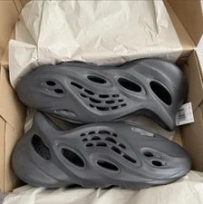 Yeezy Foam Rnnr Slip-On Athletic Low Top Upper 2