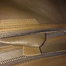 Celine Luggage 165213T5B.01CR 2