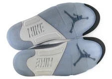 Size 12M/13.5W - Jordan 5 Retro Metallic (2026) HQ7978-103 3