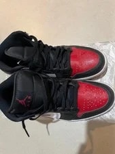 Air Jordan — 8.5US Air Jordan 1 Mid Se — Sneaker — resale