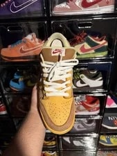 Nike SB Dunk Low Newcastle 2