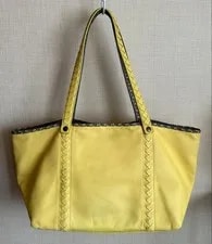 Bottega Veneta Reversible Butterfly Auth 2
