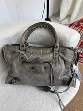 Balenciaga Classic City Medium Dark 2