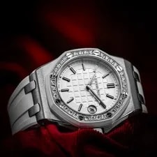 Audemars Piguet — Audemars Piguet Royal Oak Offshore Quartz Diamond Bezel 37mm 67540SK.ZZ.A010CA.0 — Watch — resale
