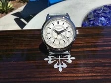Patek Philippe Complications Calatrava Weekly Calendar 5212A-001 3