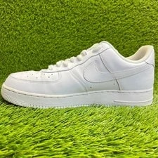 Nike Air Force 1 Low '07 Size 11.5 Athletic Shoes 2
