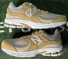 US 7/’s 7/W 8.5 - New Balance 2002R Big Kid “Great Plains Incense” 2