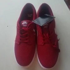 Nike SB — Nike SB US 10.5 New Unused — Sneaker — resale