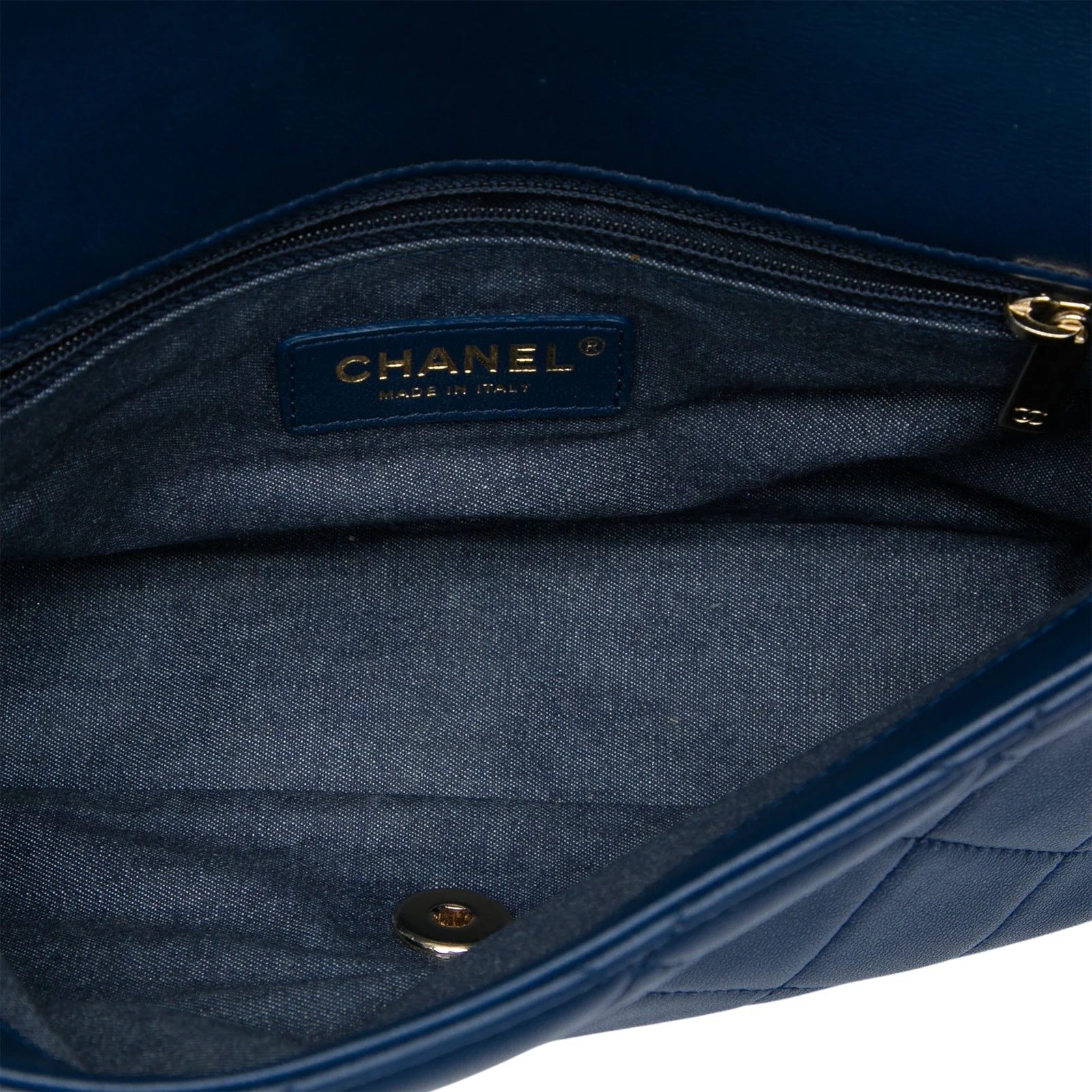 Small Chain Single Flap 4