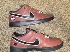 Nike SB Dunk Low Size 10 "Football" Shoes HJ4131 200 New 3