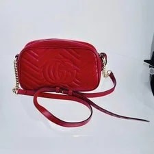 Gucci GG Marmont , Item No. 447632 2
