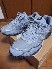 Asics — Asics 9.5US Gel-Nyc Model JPN Limited Edition VH — Sneaker — resale