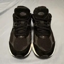 New Balance — New Balance 2002R M2002RBK Athletic — Sneaker — resale