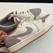 Air Jordan 1 Retro OG Low Atmosphere 3