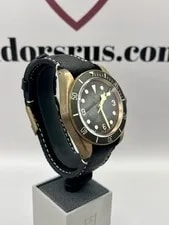 2025 Tudor Black Bay Bronze 79250BA 43mm Full Set + Extra Strap PX Welcome 4