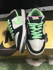 Size 10.5M/12W - Nike SB Dunk Low Magnet Light Poison 304292-033 3