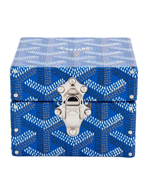 Regence Ring Trunk 4