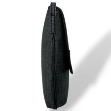 Fendi Small Mamma Baguette Japan 2
