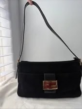 Fendi — Fendi Baguette Enamel Clasp Y2K — Handbag — resale
