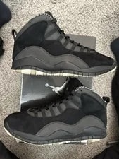 Air Jordan — Air Jordan 10 Retro — Sneaker — resale