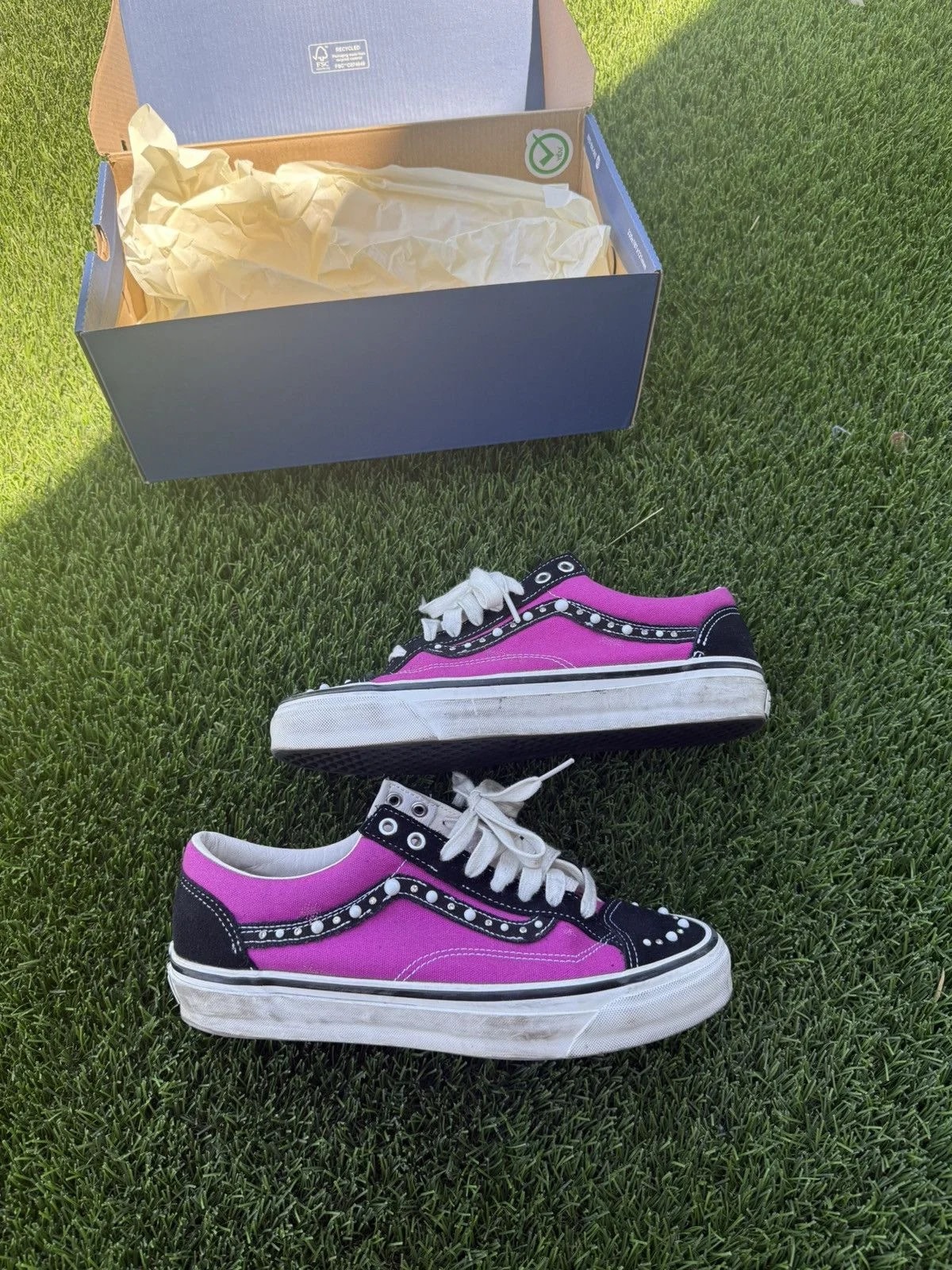 VANS — Pearlized LX Vans Old Skool — Sneaker — resale