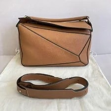 Loewe Puzzle Geometric Puzzle Grain Litchi - Very Good #14A7OR7 2