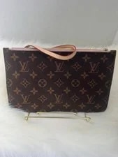 Louis Vuitton — Louis Vuitton Neverfull Pochette — / Ballerine Lining — Handbag — resale