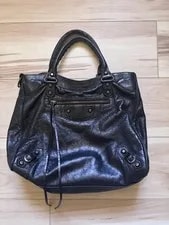 Balenciaga — Balenciaga Velo Very Good Condition — Handbag — resale