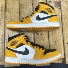 Size 9.5 - Jordan 1 Mid 2022 3