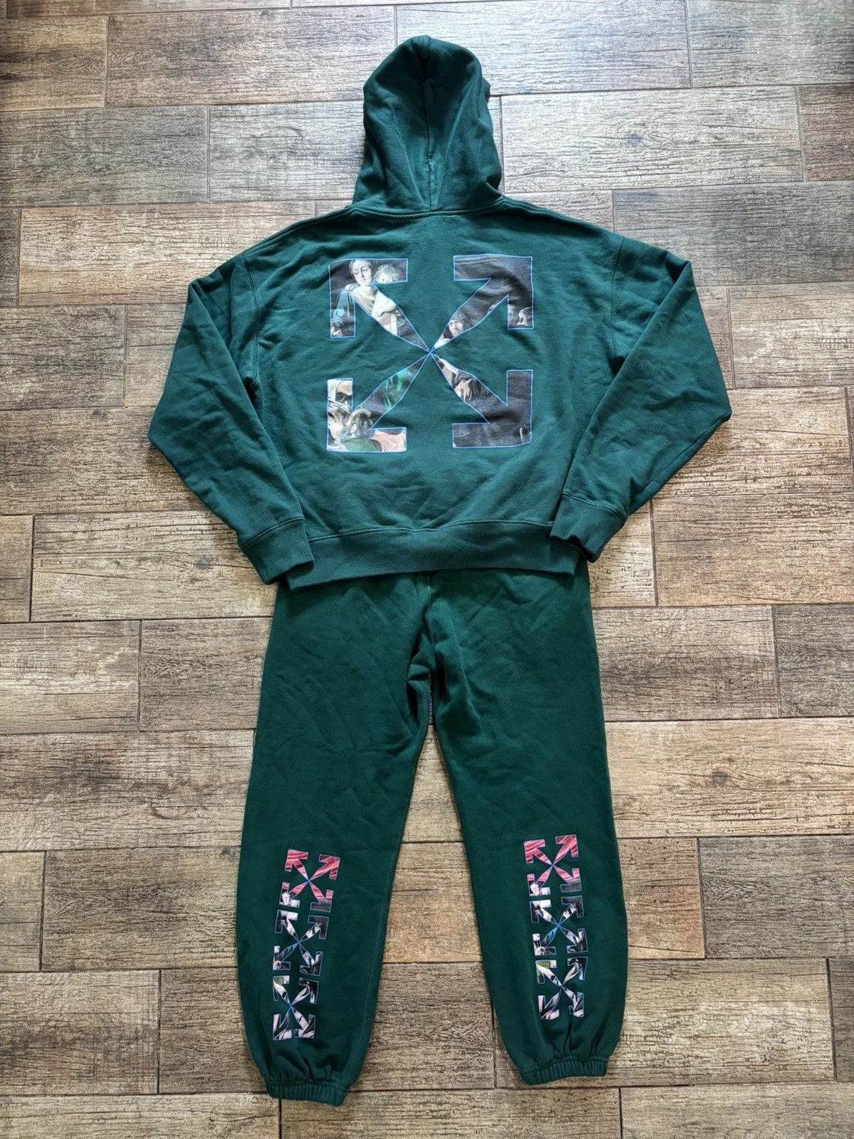 Arrows Sweatsuit Hoodie and Pants M — streetwear — resale