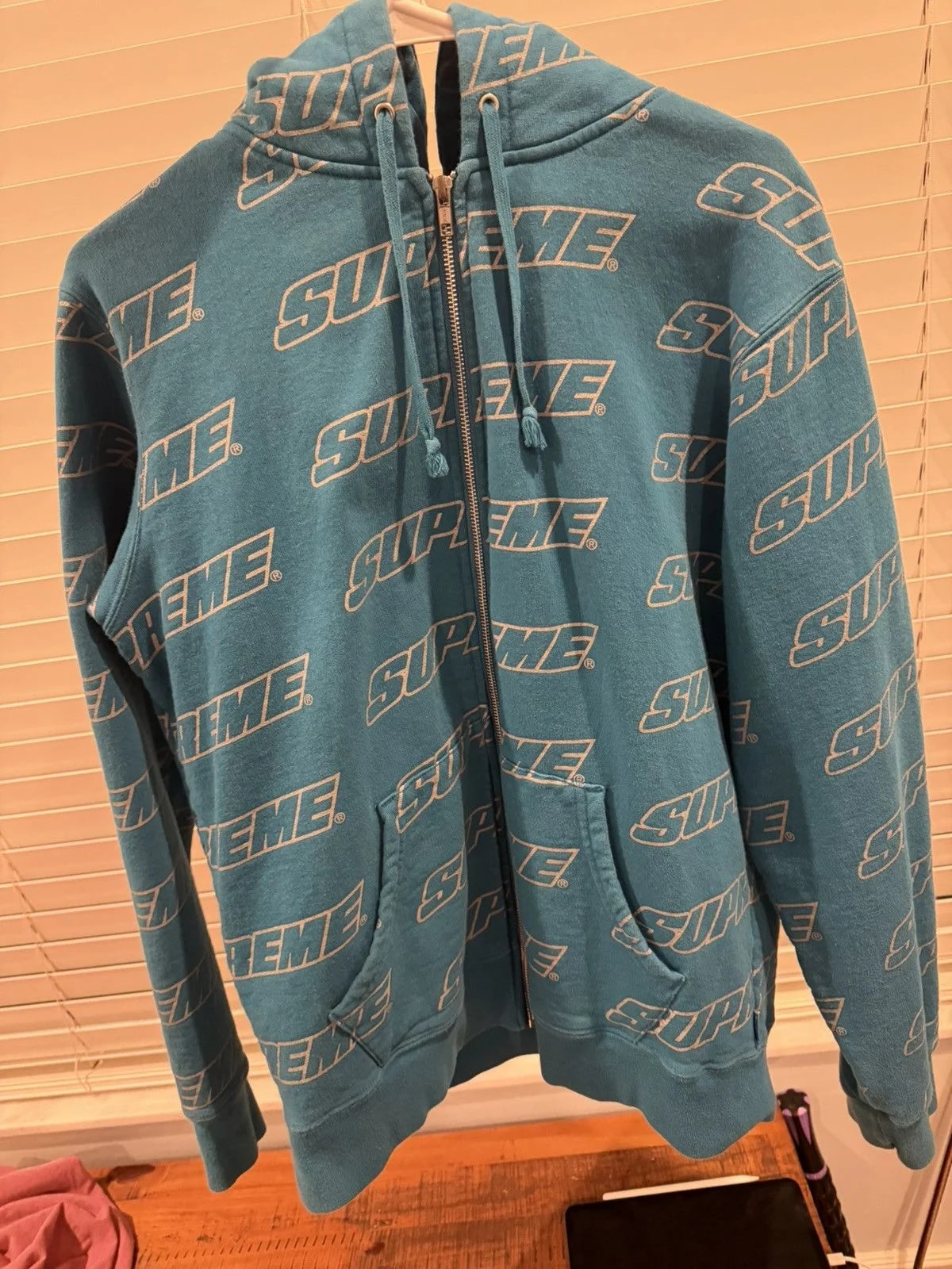 Supreme — Supreme Repeat Zip Up — streetwear — resale
